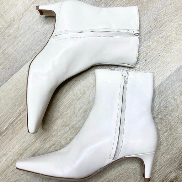 Staud Wally Booties In Cream 9 1/2 NWOB - Picture 5 of 7